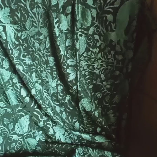 Emerald green soft organza dupatta from Pareek Mania’s luxury collection, featuring intricate self-on-self Aari embroidery with floral and vine motifs, 2.5+ yards length, perfect for festive and casual wear in traditional Pakistani fashion.