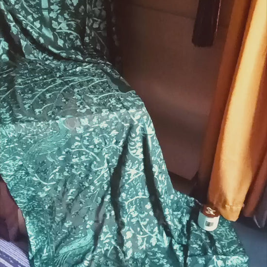 Emerald green soft Chiffon dupatta from Pareek Mania’s luxury collection, featuring intricate self-on-self Aari embroidery with floral and vine motifs, 2.5+ yards length, perfect for festive and casual wear in traditional Pakistani fashion.